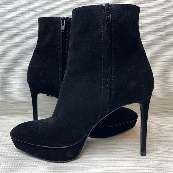 NEW Saint Laurent Classic Janis 105 Concho Ankle Boot in Black Suede Size 37 - Picture 4 of 15